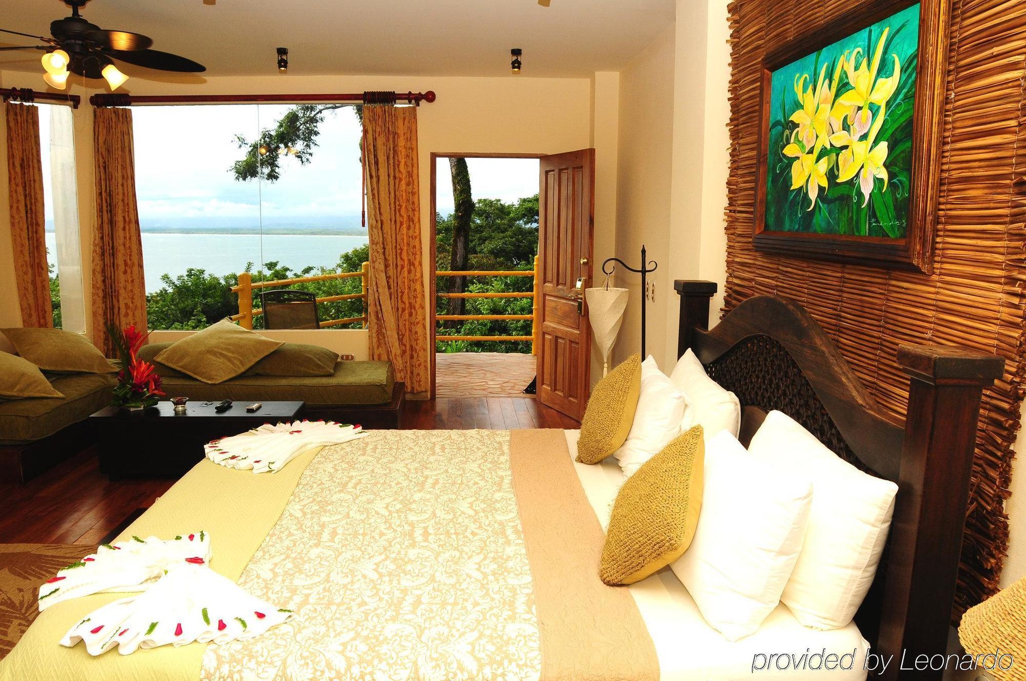 Issimo Suites Boutique Hotel & Spa - Adults Only มานูเอล อันโตนิโอ ภายนอก รูปภาพ