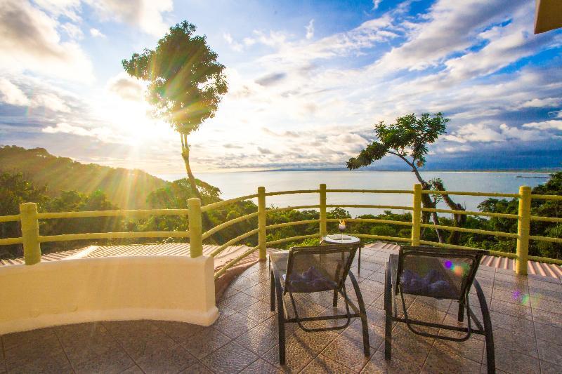 Issimo Suites Boutique Hotel & Spa - Adults Only มานูเอล อันโตนิโอ ภายนอก รูปภาพ