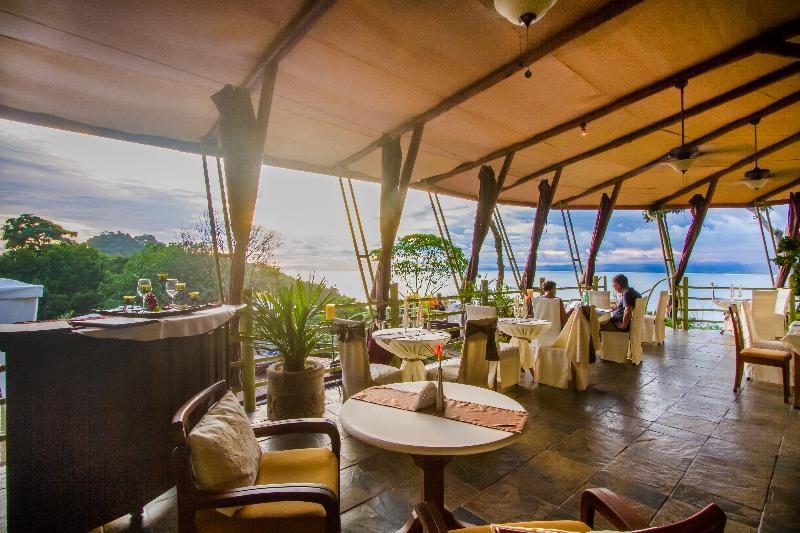 Issimo Suites Boutique Hotel & Spa - Adults Only มานูเอล อันโตนิโอ ภายนอก รูปภาพ