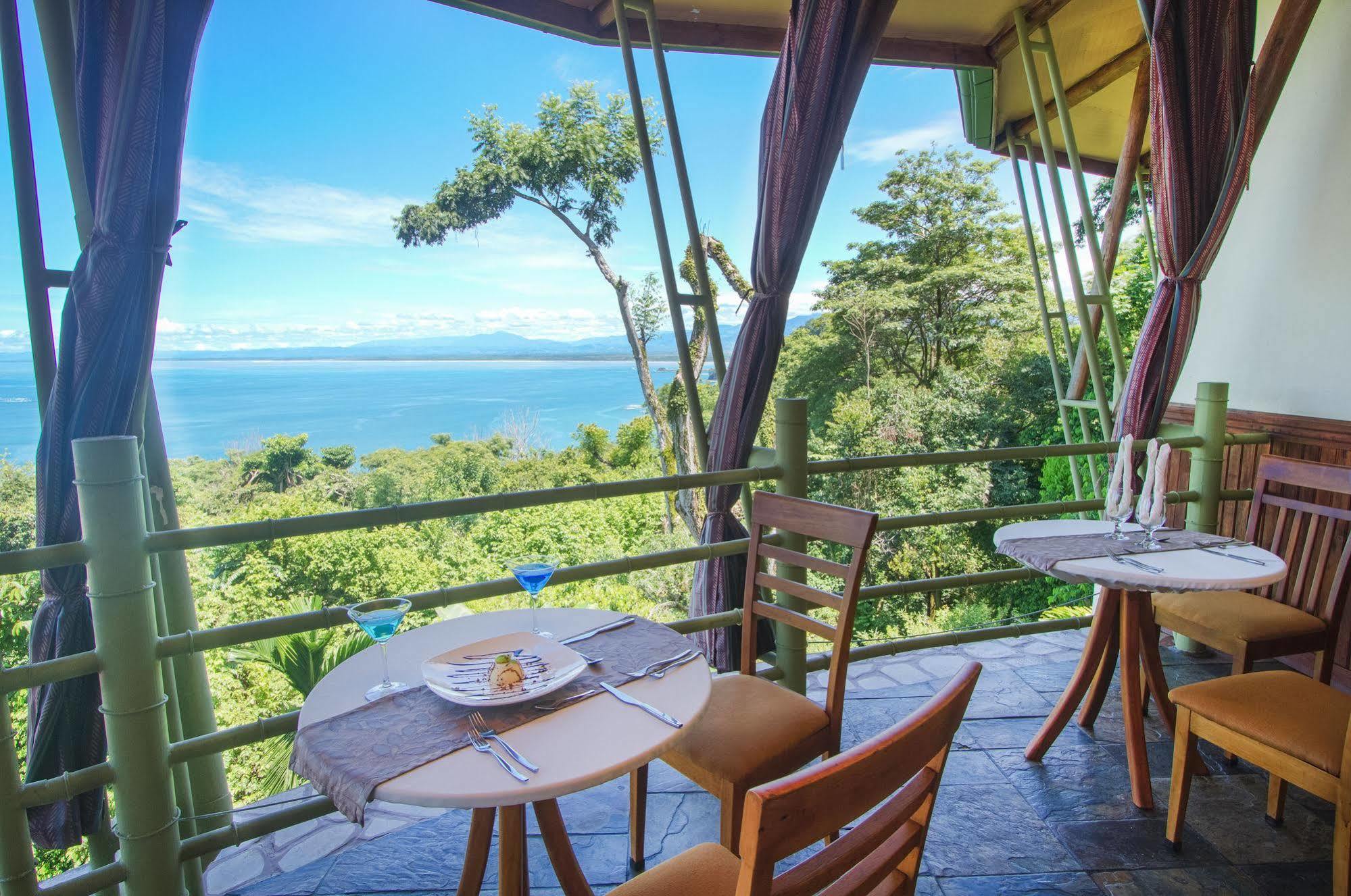 Issimo Suites Boutique Hotel & Spa - Adults Only มานูเอล อันโตนิโอ ภายนอก รูปภาพ