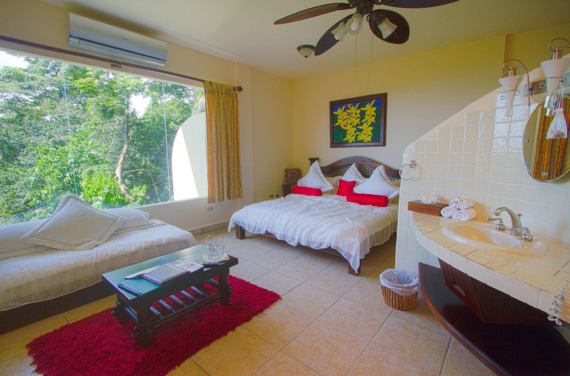 Issimo Suites Boutique Hotel & Spa - Adults Only มานูเอล อันโตนิโอ ภายนอก รูปภาพ