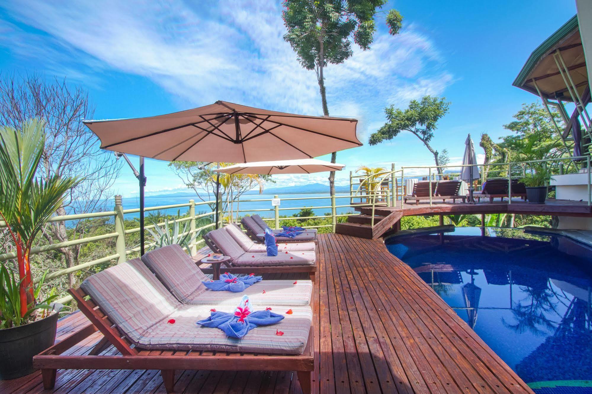 Issimo Suites Boutique Hotel & Spa - Adults Only มานูเอล อันโตนิโอ ภายนอก รูปภาพ