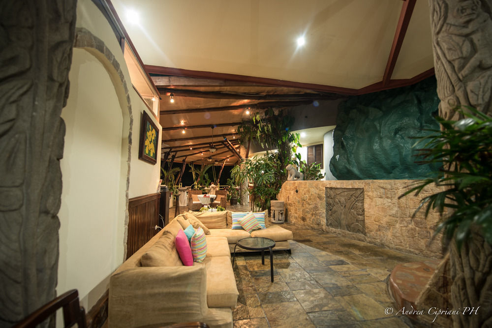 Issimo Suites Boutique Hotel & Spa - Adults Only มานูเอล อันโตนิโอ ภายนอก รูปภาพ